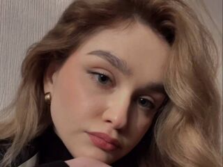 adult live web cam KileyRipple