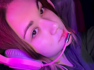 camgirl masturbating KimSoprano