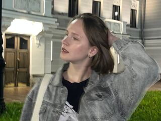 bedroom live webcam KrissyJn