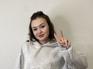 live webcam model LavernaMonnot