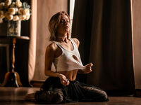 chat room live sex show LeilaLoveton