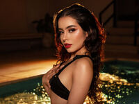 show live LiliDavison