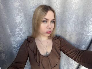 beautiful webcamgirl LilianaCross