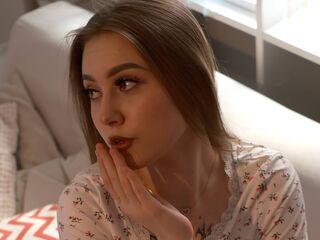 camgirl playing with dildo LilithSable