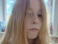 cam girl masturbating with dildo LonaTonas