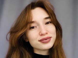 hot girl webcam video LouieAldaco