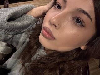 adult webcam LynetteLavoie