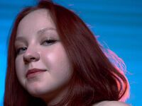 naked cam MaisieMundhenk