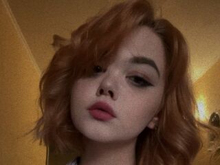 girl naked MelanyBandulin