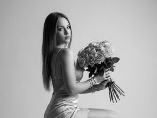 hot girl webcam picture MickieMestanza