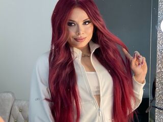 camslut MilaEverhart