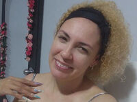 hot cam girl fingering MireyaVidal