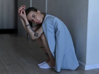 voyeur web cam MirnaLatourette