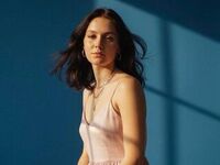 sexy cam girl MolliePoydras