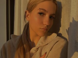 webcam girl chat room NicoleOrtiz