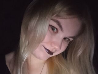 naked camgirl masturbating PearlSolomons