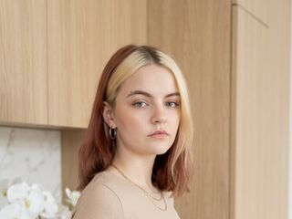 beautiful webcamgirl RinaWilliams