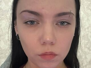 cam girl fingering pussy RoniRopes