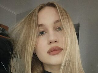 camgirl sexchat SadieTandon