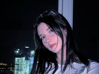 naked cam girl masturbating SerinaBelke