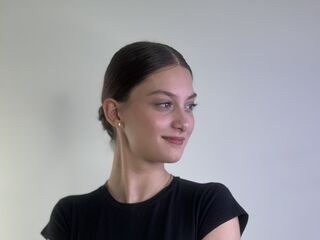 chat live cam SharikaWigington