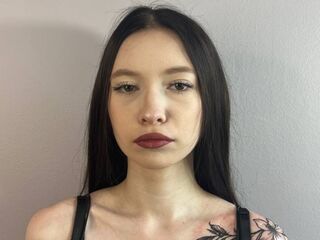 kinky cam SharmaineTye