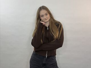 porn webcam SigneKeatley