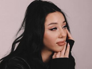 girl showing tits SoledadZale