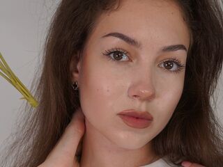 camslut topless StarrAgustine