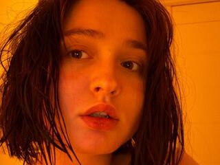 topless webcam girl SudieBattista