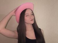 beautiful girlcam TrinaKanno
