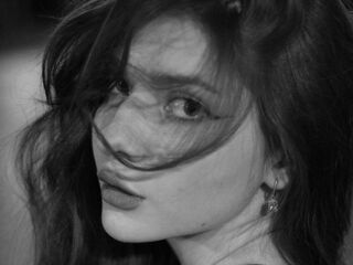 camgirl webcam VelvetMeow