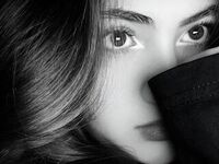 camgirl shaving pussy VickyToure