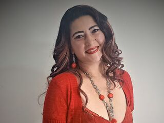 naughty cam girl fingering shaved pussy ZaraArdientes